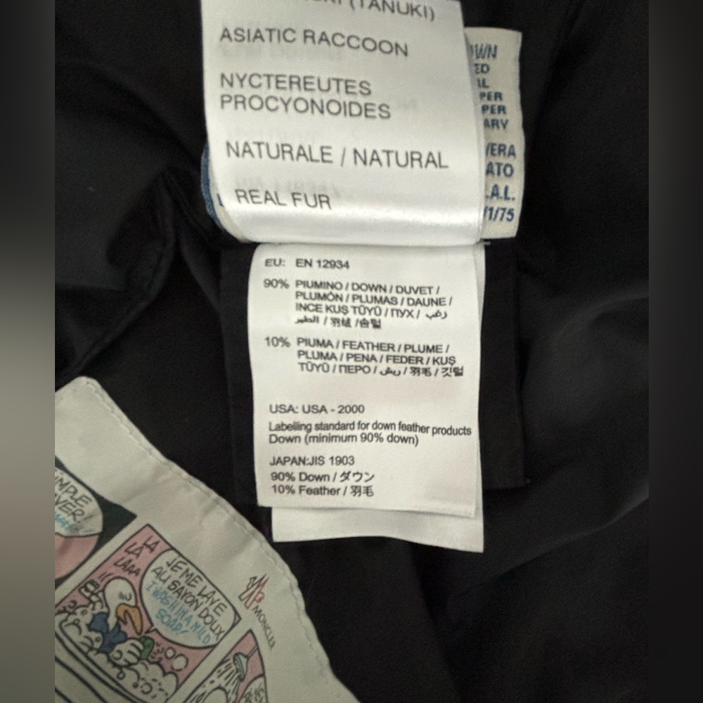 Moncler down jacket - Picture 7 of 10